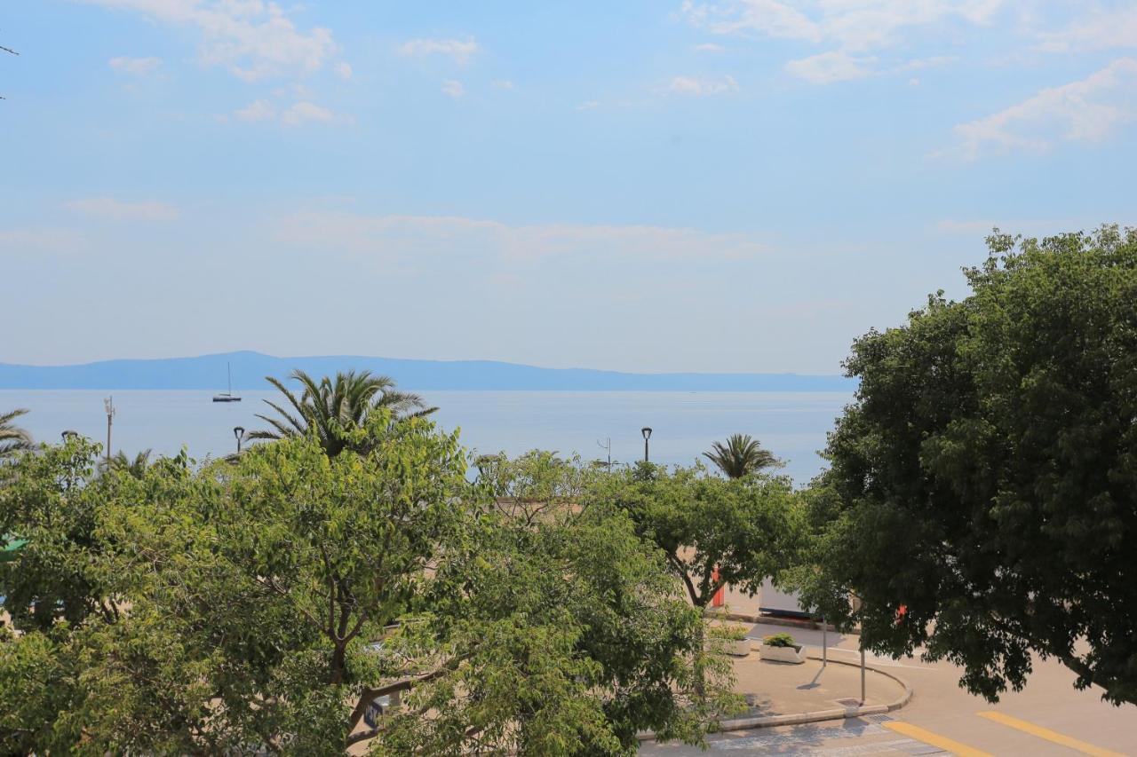 Apartments By The Sea Podgora, Makarska - 18918 Екстериор снимка